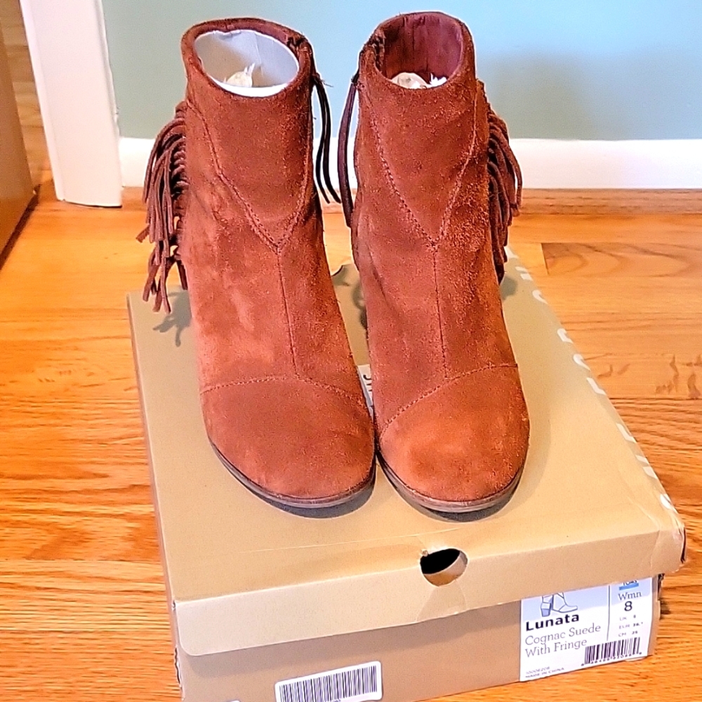 Tom's Lunata Suede booties S 8